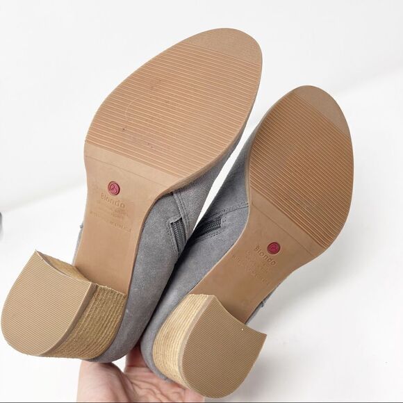 Blondo Grey Suede Block Stacked Ankle Booties 11 - Picture 12 of 12